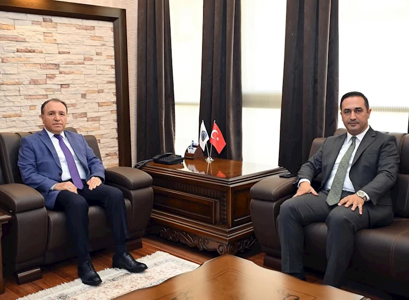Afyonkarahisar Ağır Ceza Mahkemesi Başkanı, Rektör Karakas