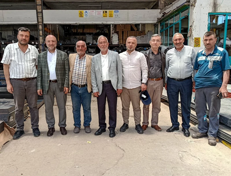 AK Parti Afyonkarahisar İl Başkanı Turgay Şahin Esnaf Ziyaretinde