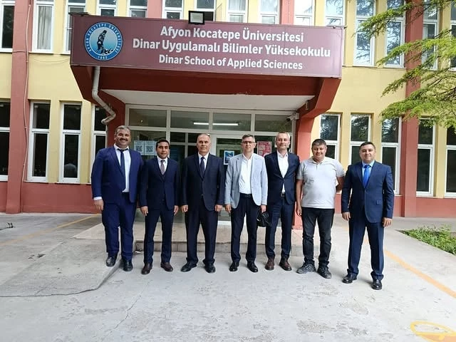 Afyon Kocatepe Üniversitesi Rektör Yardımcısı Prof. Dr. Özdemir, Dinar Uygulamalı Bilimler Yüksekokulu’nu Ziyaret Etti