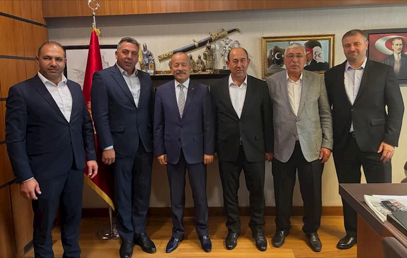 MHP Milletvekili Taytak, Pancar Ekicileri Kooperatifi Başkanı Kara