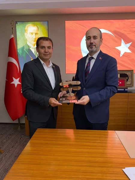Afyonkarahisar İl Sağlık Müdürü Öztürk, Sendika Temsilcilerini Ağırladı