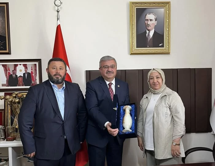 Ak Parti Afyonkarahisar Milletvekili Yurdunuseven