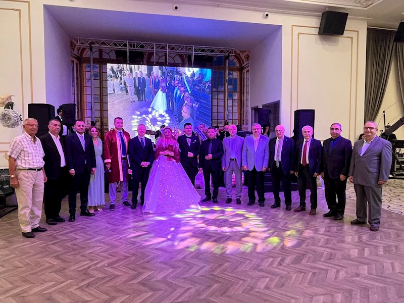 AK Parti Afyonkarahisar İl Başkanı Turgay Şahin, Sultan ve Buğrahan Çiftinin Düğün Törenine Katıldı
