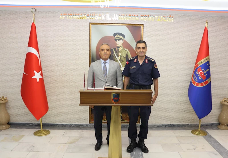 Yeni Görevine Başlayan Jandarma Komutanı Makam Ziyareti