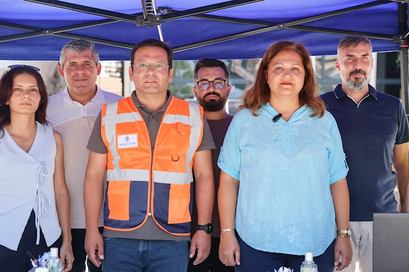 Afyonkarahisar Belediye Başkanı Köksal, Depremzedelere Geçmiş Olsun Dileklerini İletti