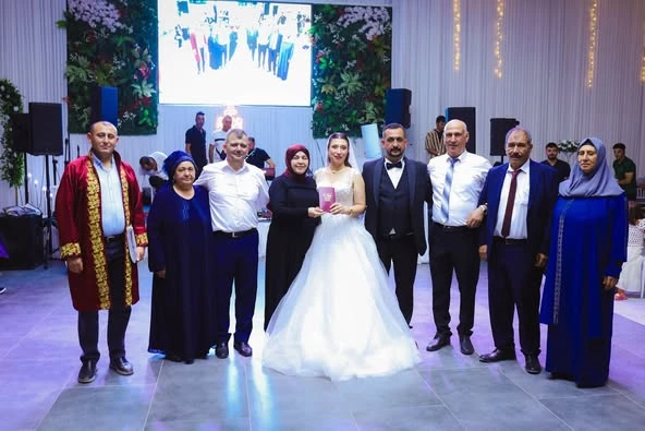 Emirdağ Belediye Başkanı Nikah Şahitliği Yaptı: Aile Yılına Vurgu