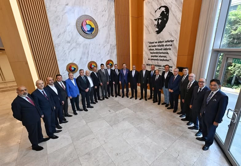 Reel Sektörün Sorunlarına Çözüm Yolları Arandı