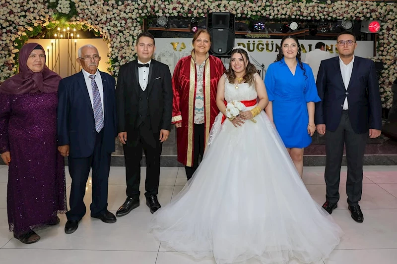 Afyonkarahisar Belediye Başkanı Köksal, Derya Ulupınar ve Ömür Yalçınkaya