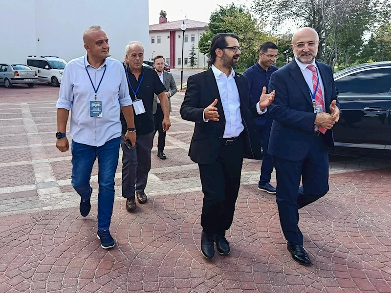Ak Parti Afyonkarahisar İl Başkanı Şahin, Tecrübeli Gazeteci Yakışıklı