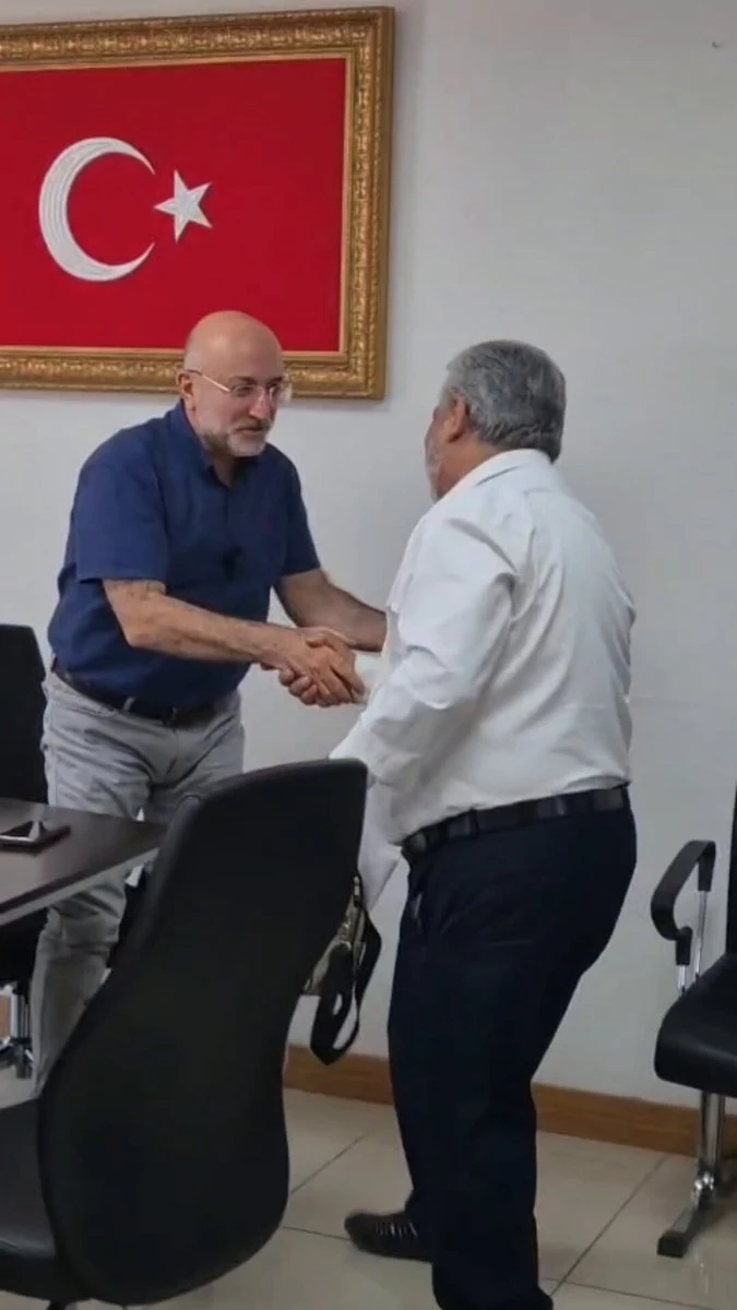 Ak Parti Afyonkarahisar İl Başkanı Şahin, Hemşehrilerle Buluştu