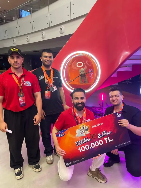 Afyon Kocatepe Üniversitesi Öğrencileri Teknofest E-Ticaret Hackathon