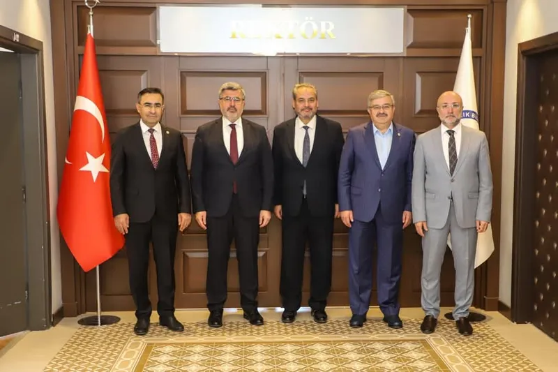 AK Parti Afyonkarahisar Milletvekili Özkaya, Rektör Arslan