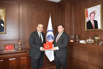 Afyonkarahisar Sağlık Bilimleri Üniversitesi Rektörü Adem Aslan, Yaylabağı Belediye Başkanı Niyazi Akgedik